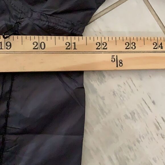 Small Zyia Grey Hoodie Drawstring Windbreaker - Picture 4 of 6